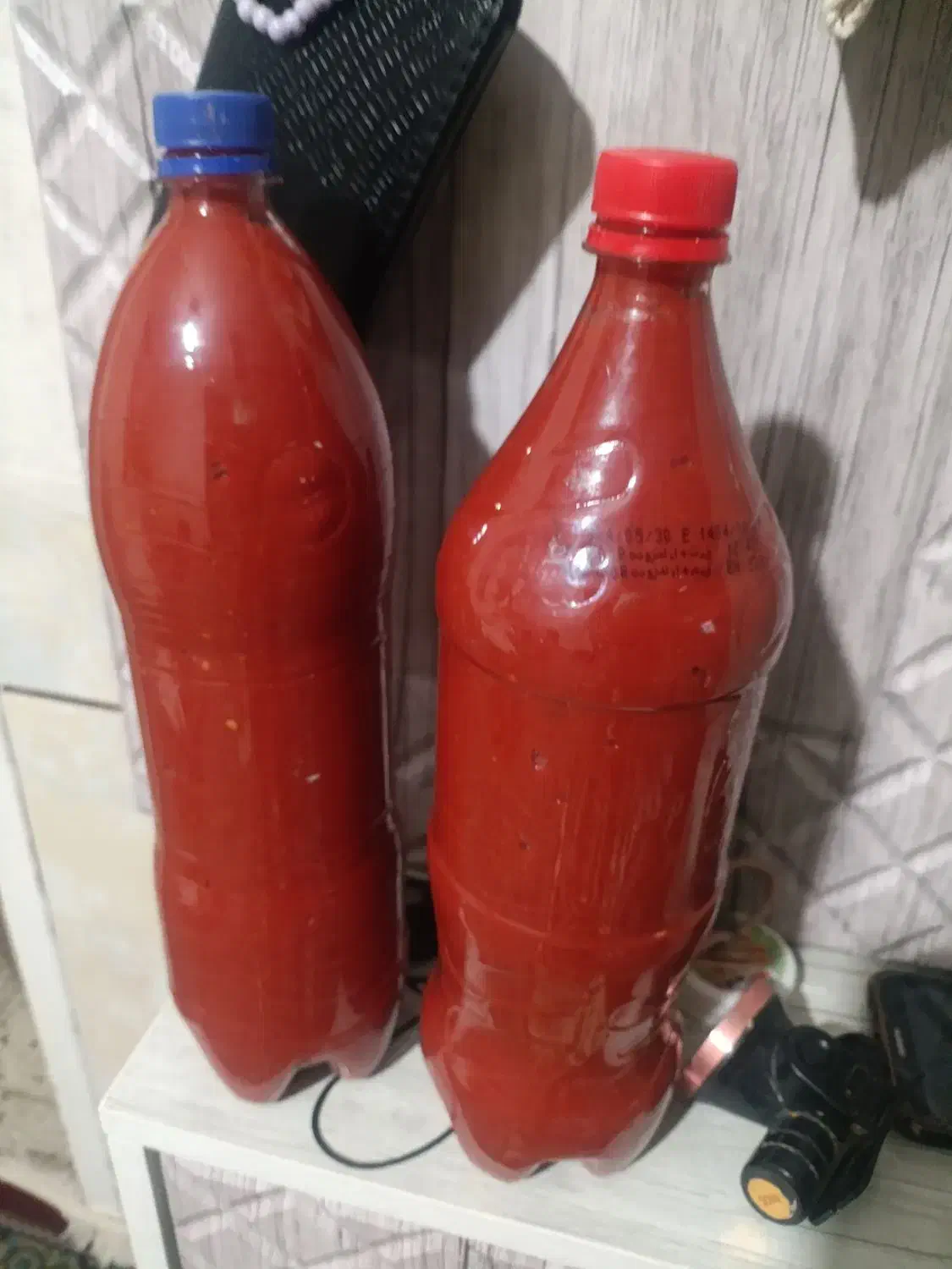 رب گوجه محلی خوش رنگ و خوشمزه|خوردنی و آشامیدنی|شیراز, باغشهر قصر سبز|دیوار