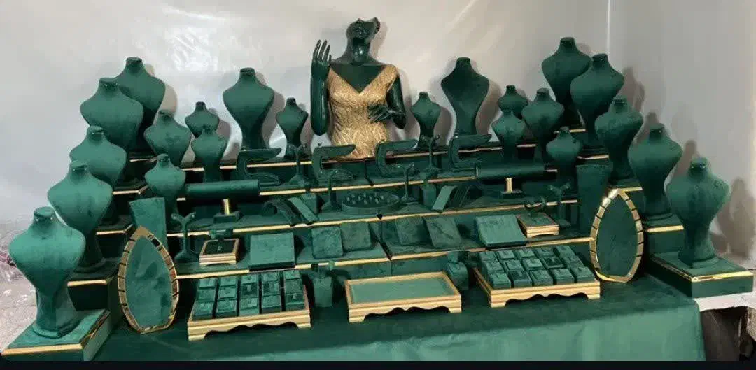 تولید کنند ویترین واستندهای طلافروشی|فروشگاه و مغازه|مشهد, چهنو|دیوار