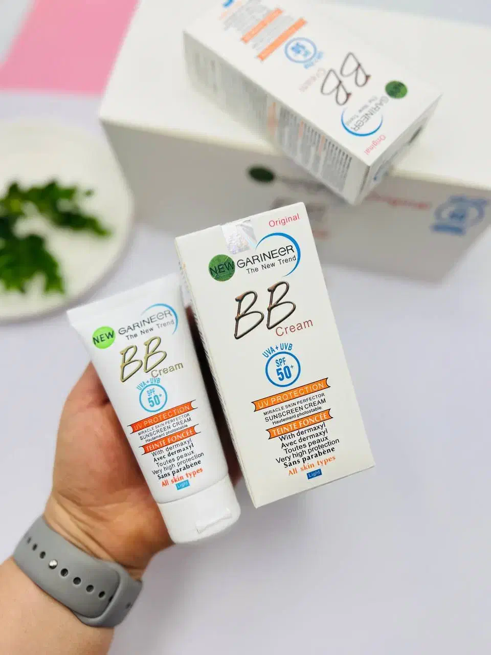 ادکلن،  و کلی لوازم با کیفیت و مناسب|آرایشی، بهداشتی، درمانی|بیرجند, |دیوار