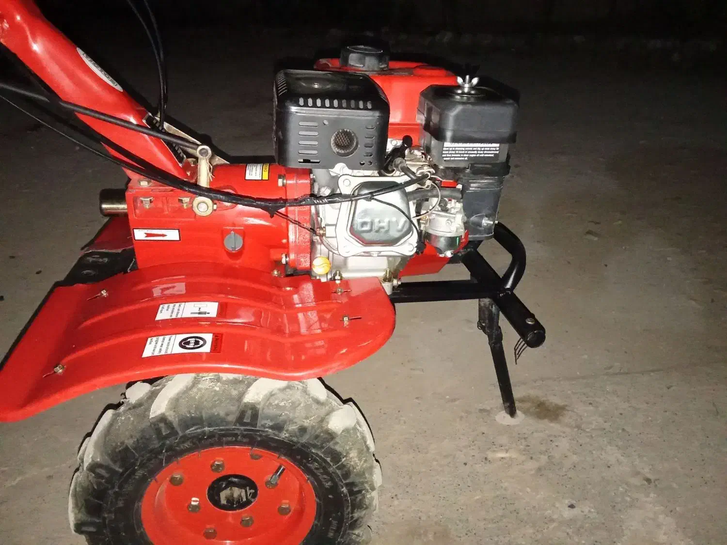 شخم زدن با تیلر و علفزنی با دستگاه|خدمات باغبانی و درختکاری|گرگان, |دیوار