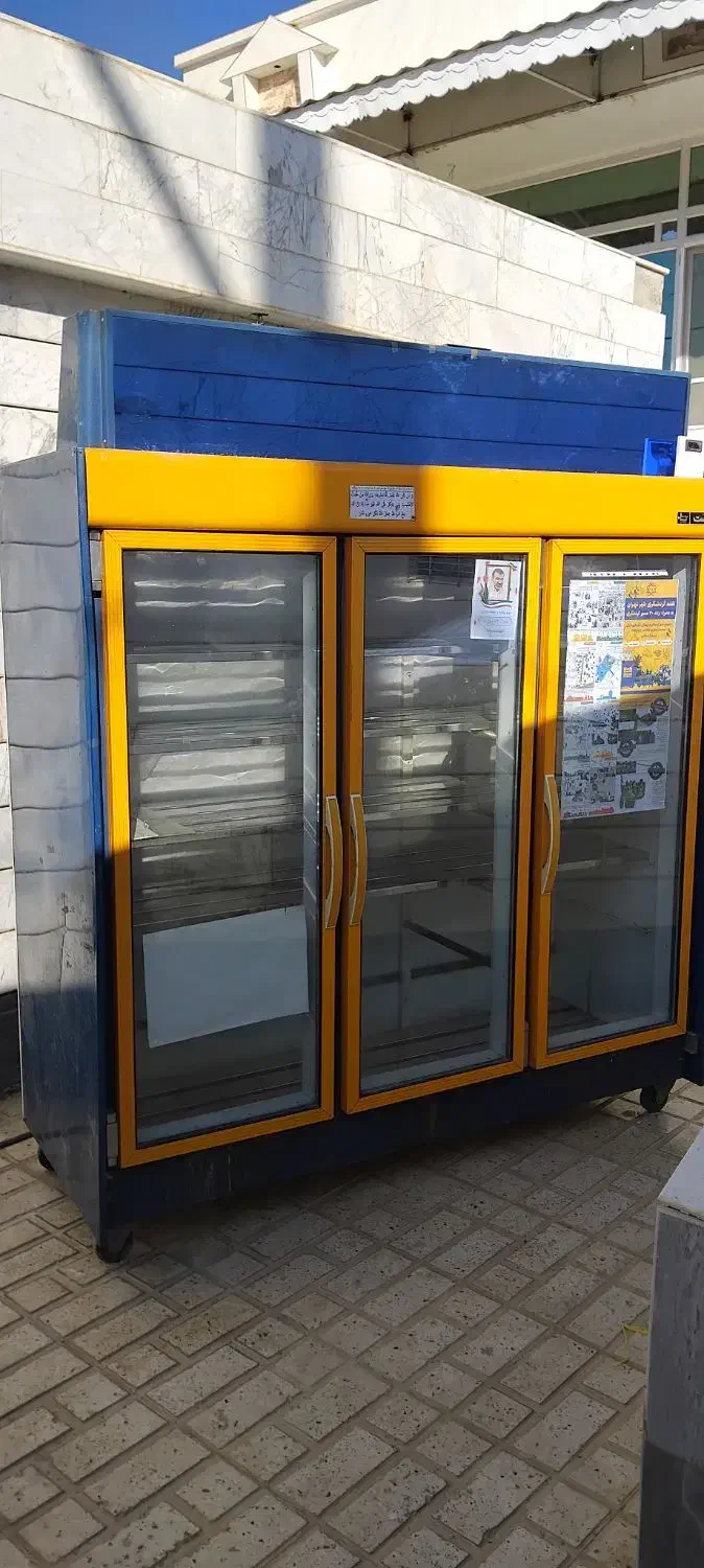 یخچال مغازه اورست سه در سالم و تمیز|فروشگاه و مغازه|داران, |دیوار