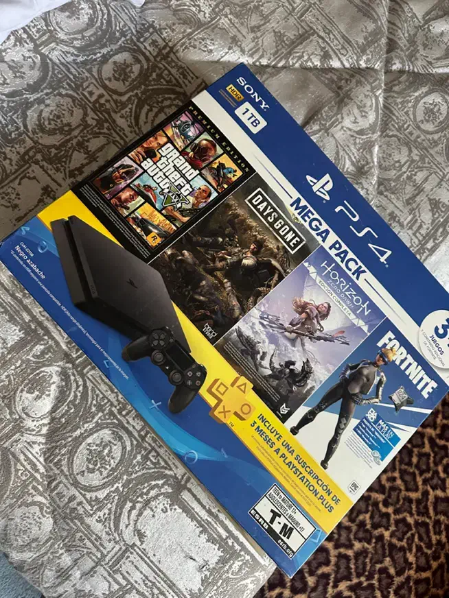Ps4 slim 1T|کنسول، بازی ویدئویی و آنلاین|ماکو, |دیوار