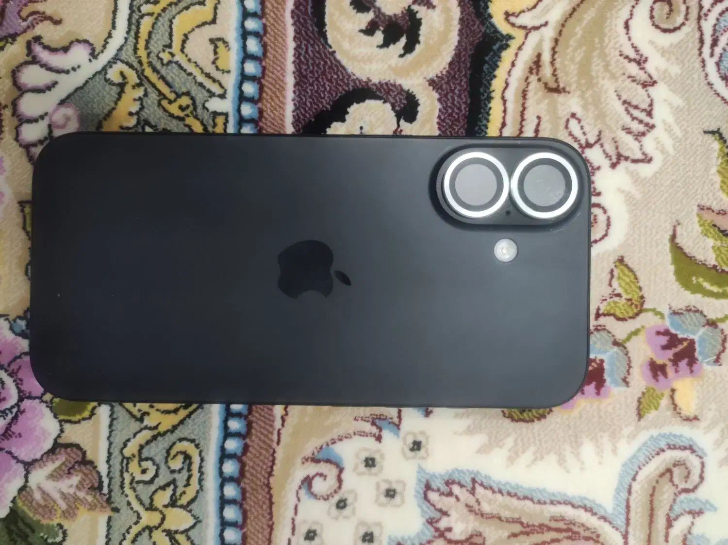 ۱۶ نرمال|موبایل|شهرضا, |دیوار