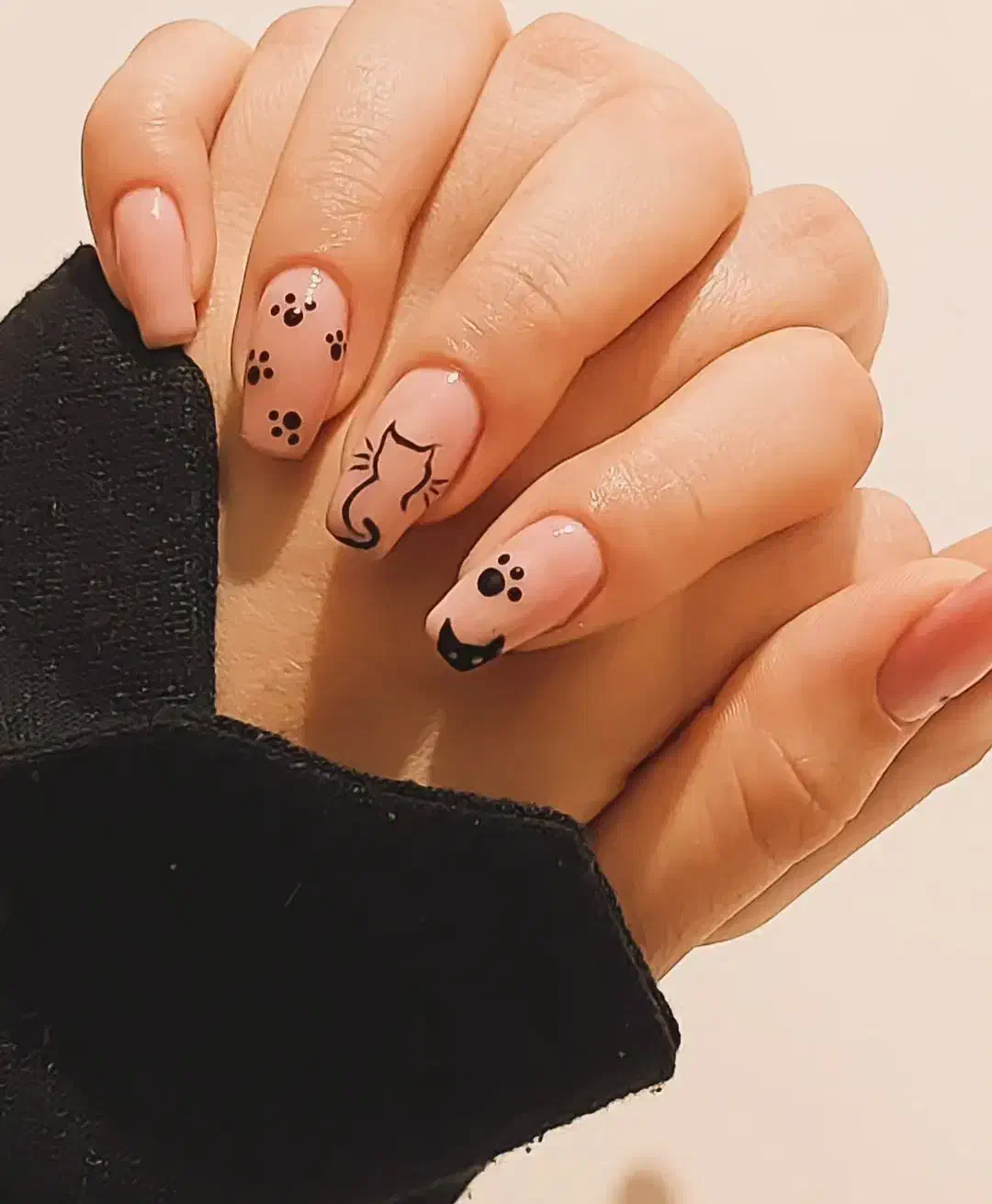 خدمات کاشت ناخن مونیکا محمدی|خدمات آرایشگری و زیبایی|پاکدشت, پاکدشت (مامازند)|دیوار