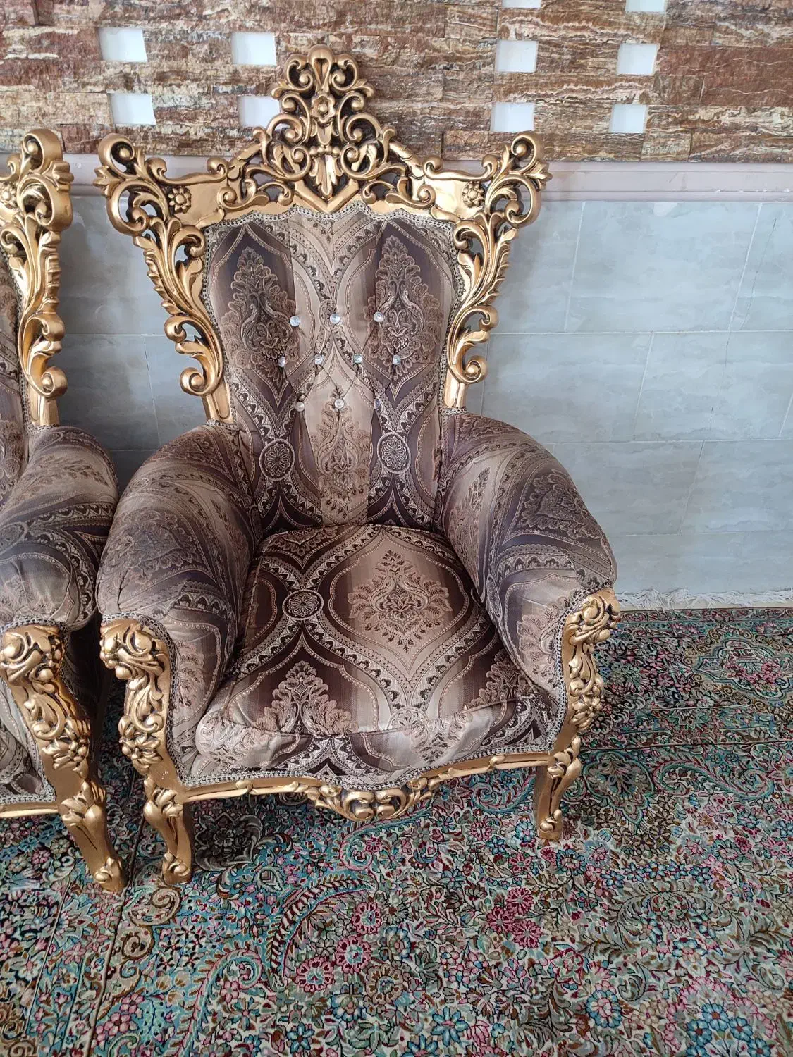 مبل سلطنتی|مبلمان خانگی و میز عسلی|بم, |دیوار