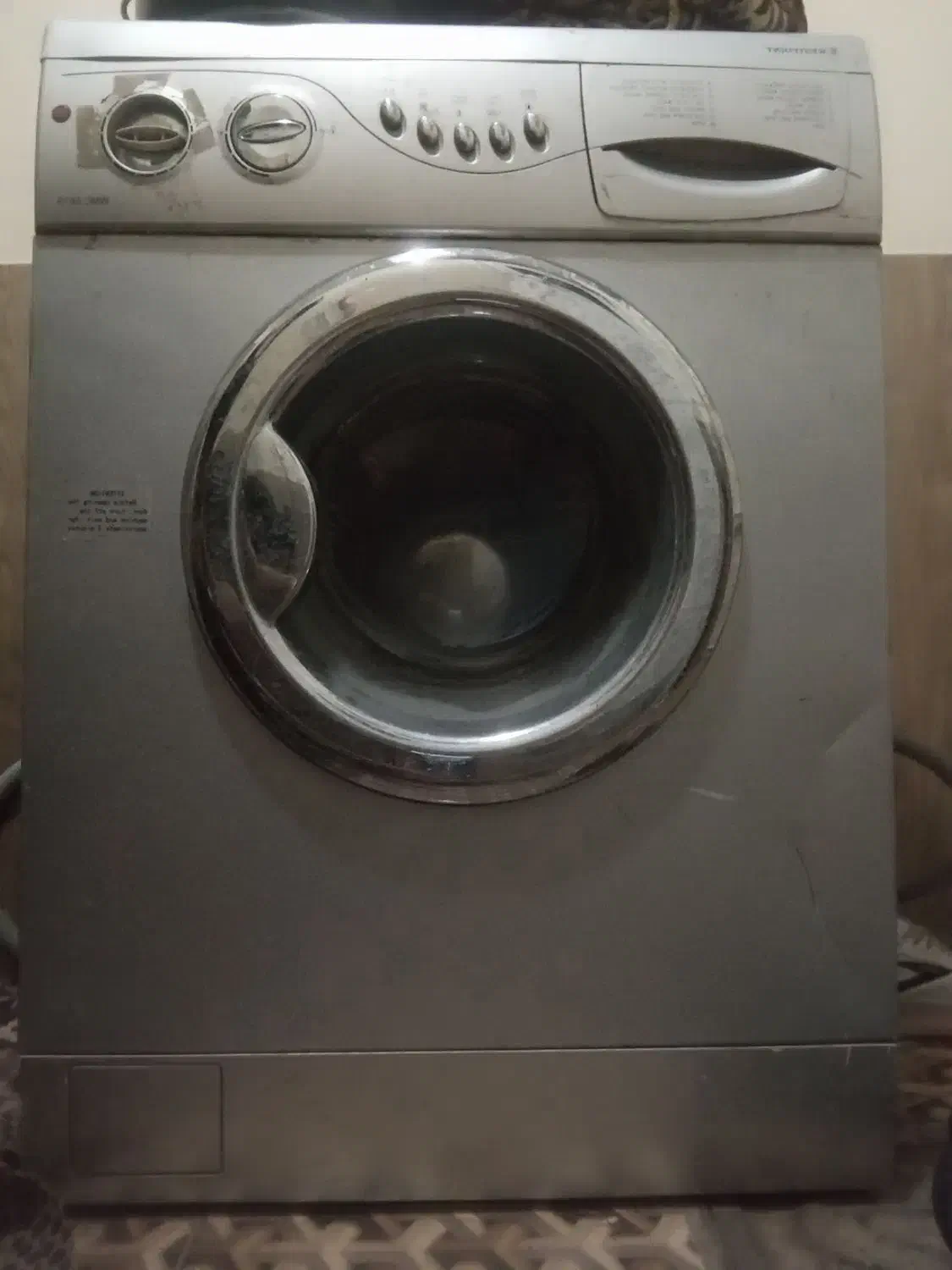 ماشین لباسشویی|ماشین لباسشویی و خشک‌کن لباس|مشهد, کارمندان دوم|دیوار