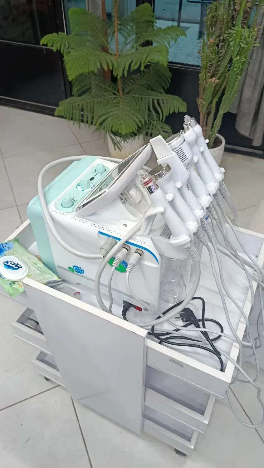 دستگاه فشیال|آرایشگاه و سالن‌های زیبایی|آق قلا, |دیوار