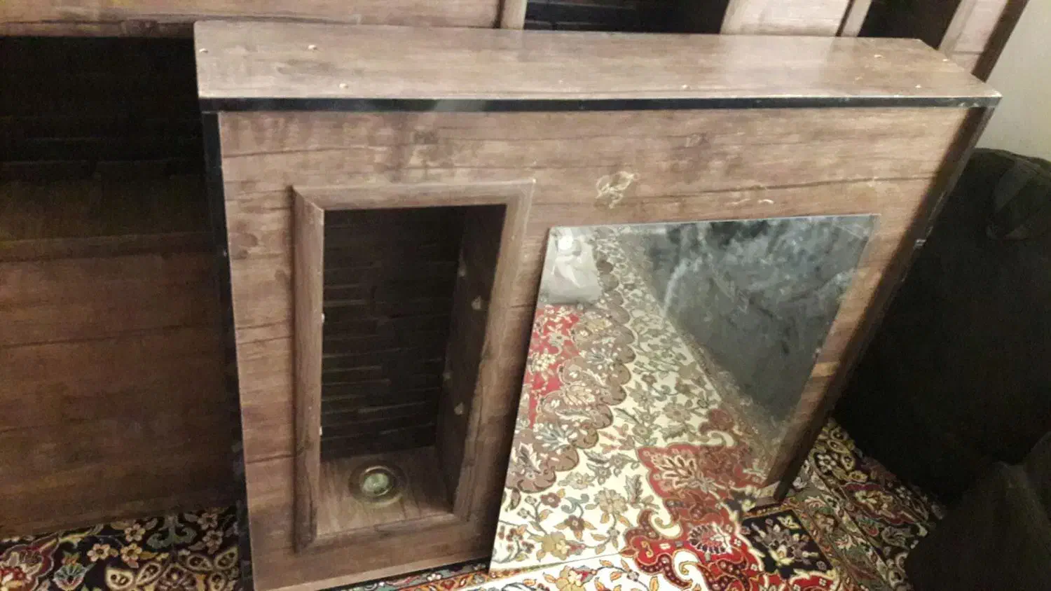 تخت خواب دو نفره|تخت و سرویس خواب|سبزوار, هفت تیر|دیوار