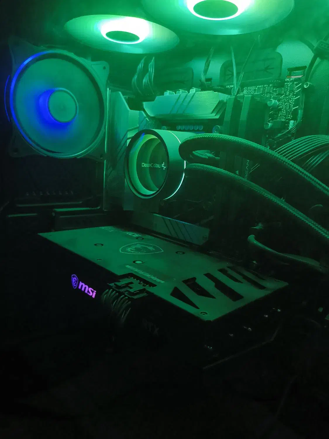 کیس گیمینگ قدرتمند خیلی کم کار کرد|رایانه رومیزی|کرج, گلشهر|دیوار