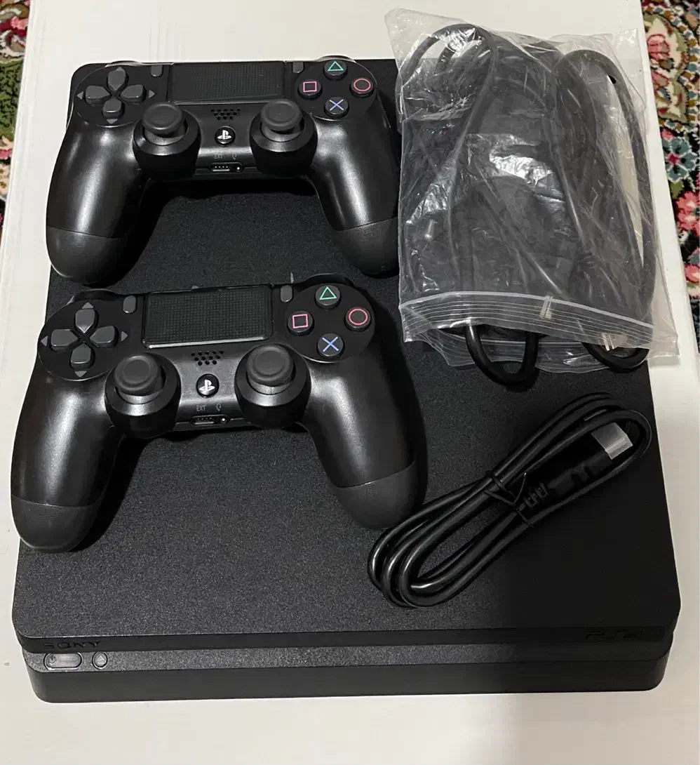 ps4  پلی استیشن اسلیم یک ترابایت کپی خور|کنسول، بازی ویدئویی و آنلاین|کرمان, |دیوار