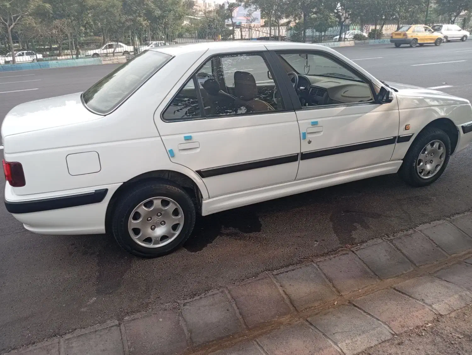 ماشین پژو پارس بی نقص فوقالعاده تمیز|خودرو سواری و وانت|تبریز, |دیوار