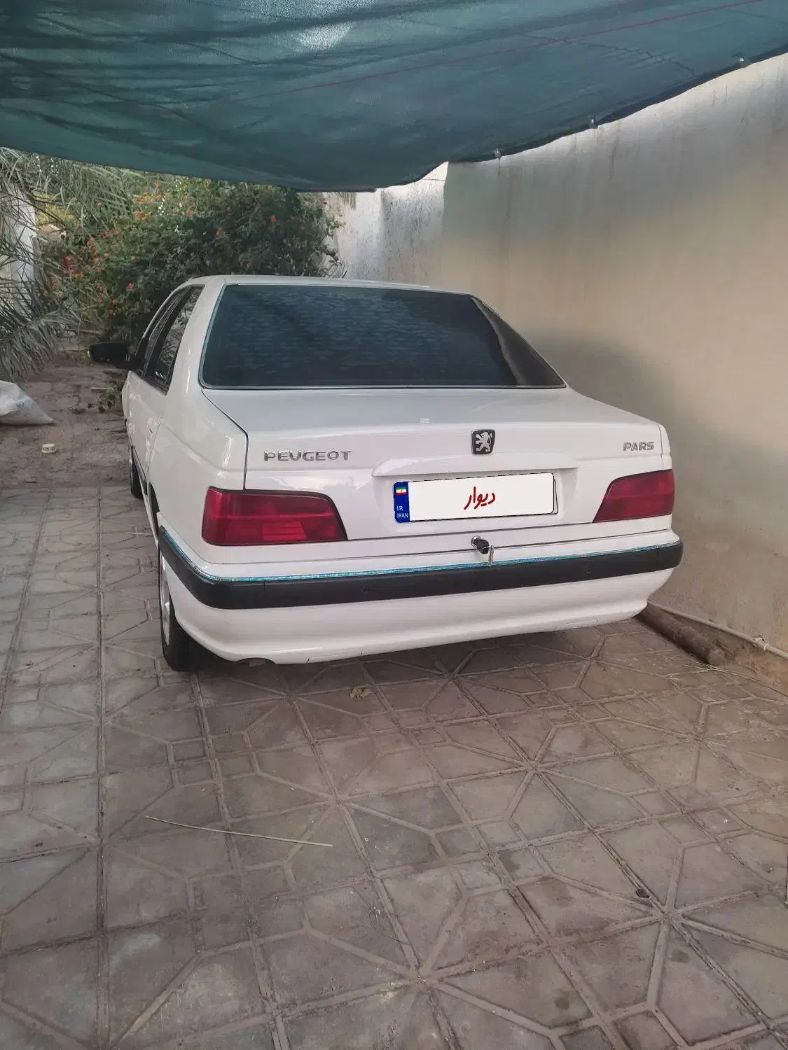 دست اول در حد صفر  با کارکرد 30 هزار کارمندی|خودرو سواری و وانت|بم, |دیوار