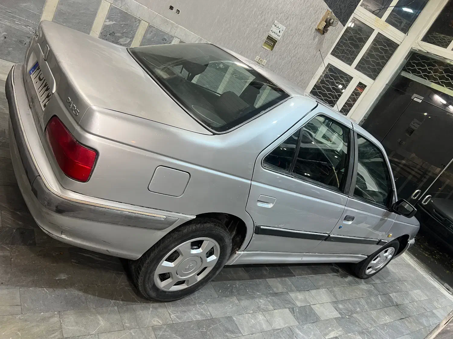 پژو پارس مدل ۸۳|خودرو سواری و وانت|تبریز, |دیوار