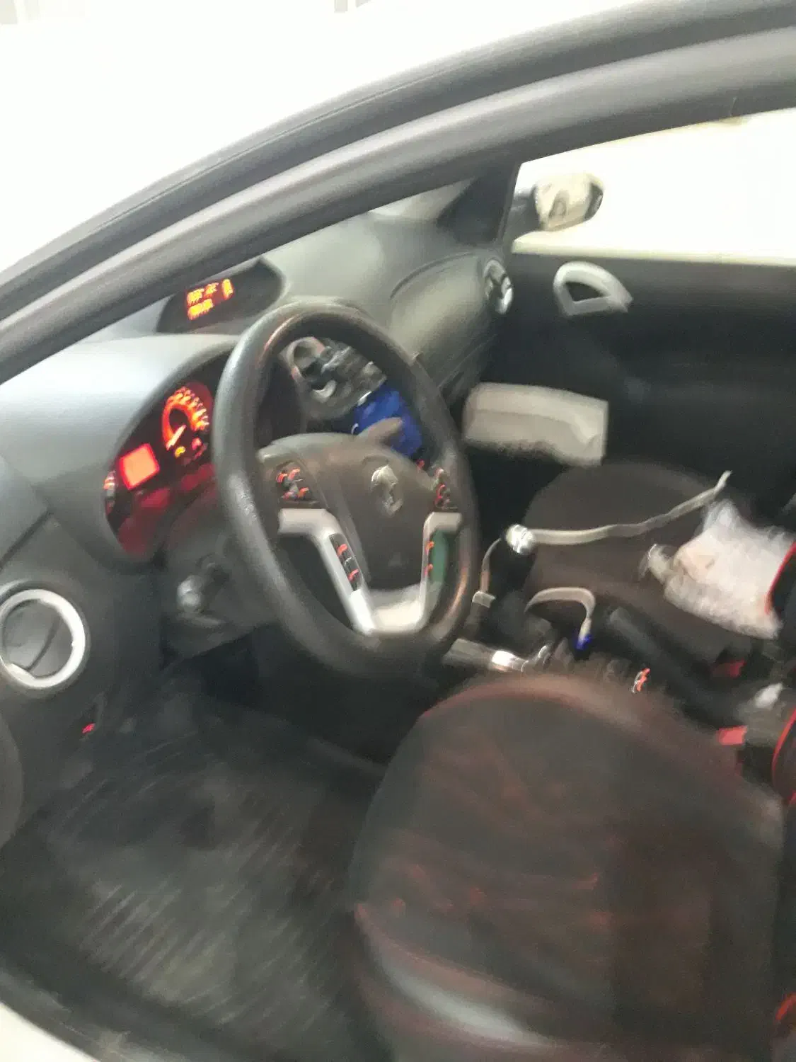 رانا پلاس ۱۴۰۲ فول|خودرو سواری و وانت|پرند, فاز ۰|دیوار