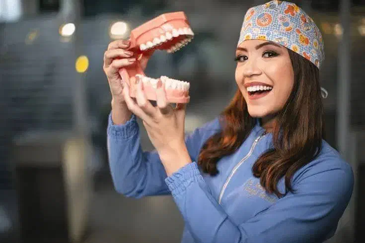 منشی دندانسازی|استخدام درمانی، زیبایی، بهداشتی|تهران, تهرانپارس شرقی|دیوار