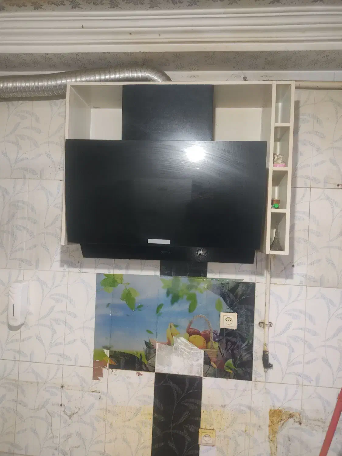 هود البرز|هود|گرگان, |دیوار