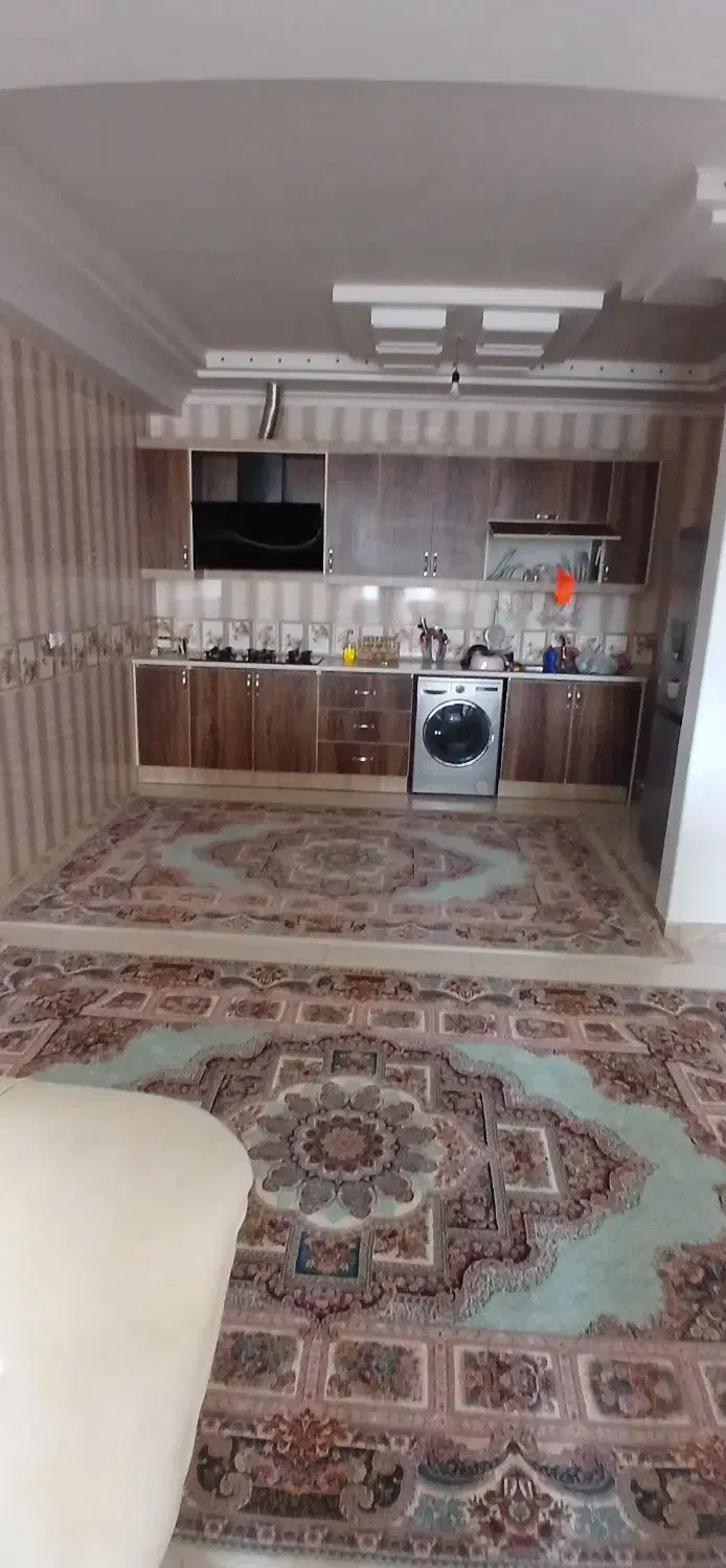 ۱۱۰متر آپارتمان طبقه سوم سندار|فروش آپارتمان|رضوانشهر, |دیوار