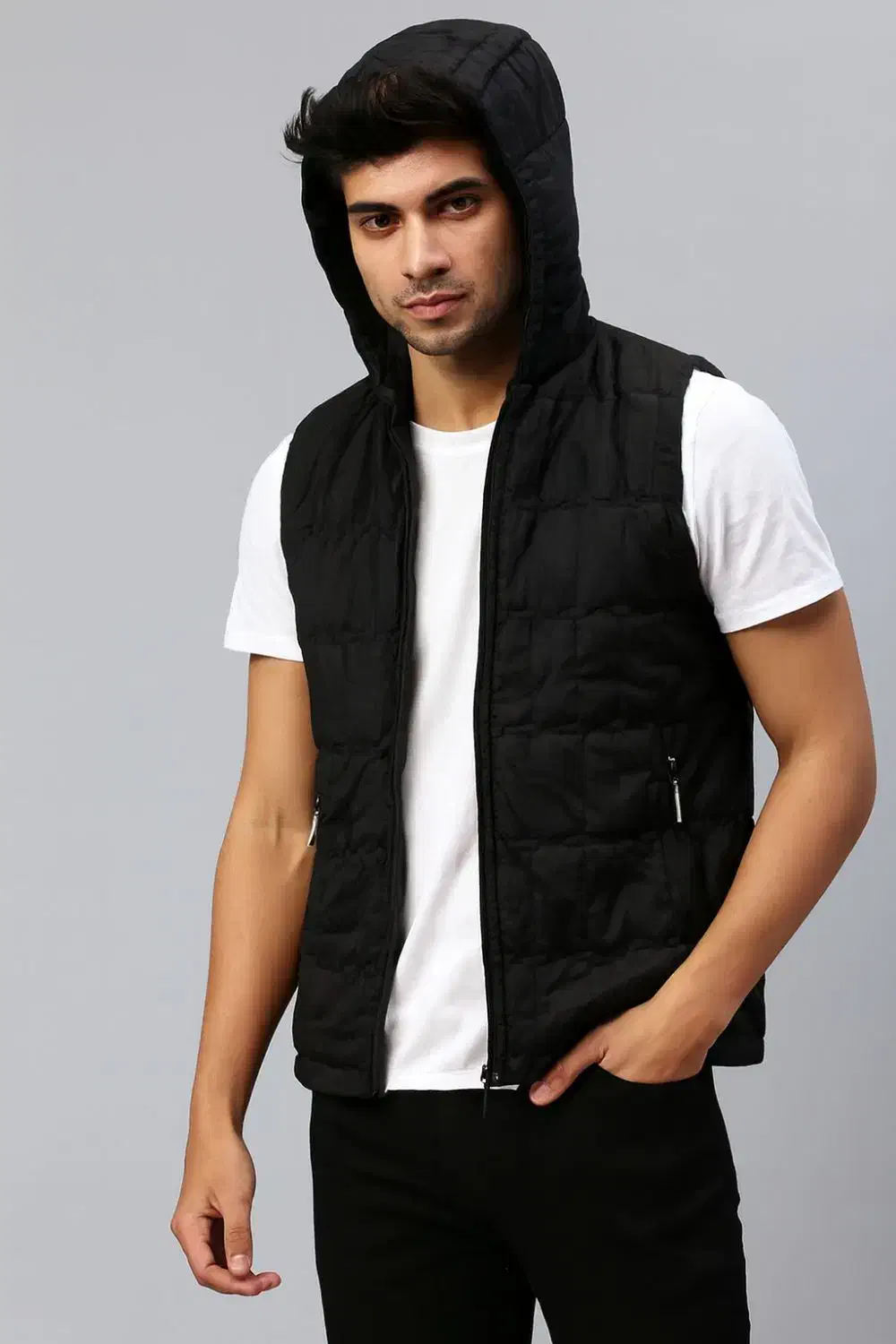 جلیقه پفکی با کلاهی مشکی|لباس|تهران, انبار نفت|دیوار