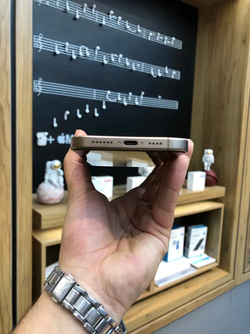 iphone 16 promax با حافظه 256 گیگابایت|موبایل|مشهد, احمدآباد|دیوار