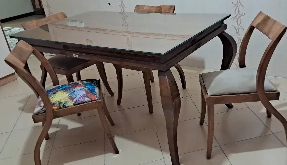 میز نهارخوری ۴ نفره|میز و صندلی غذاخوری|اصفهان, عسگریه|دیوار