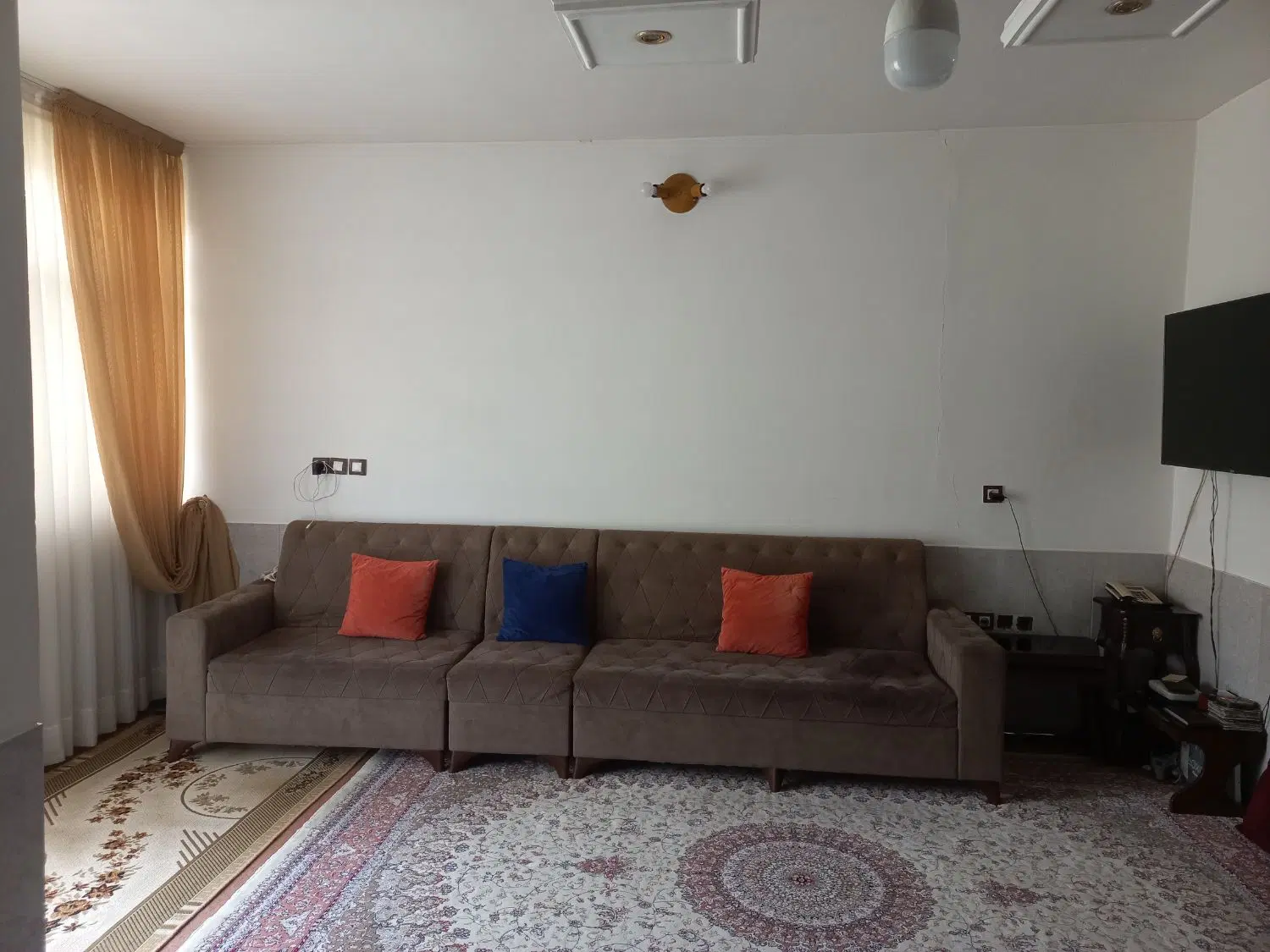 مبل‌|مبلمان خانگی و میز عسلی|آبیک, |دیوار