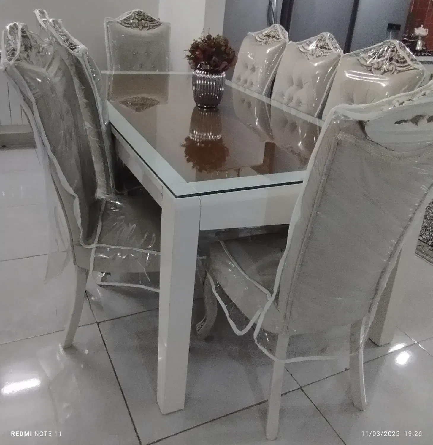 غذاخوری ۸ نفره|میز و صندلی غذاخوری|بروجرد, |دیوار