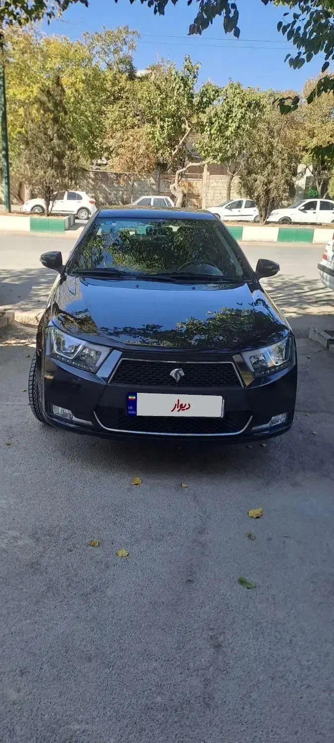 دنا پلاس|خودرو سواری و وانت|اراک, |دیوار