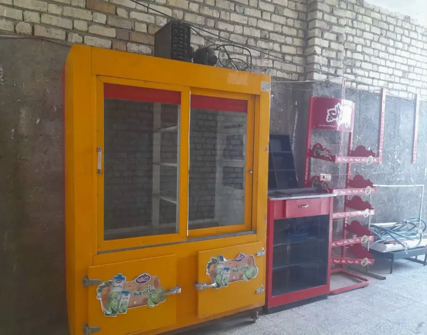 فروش یخچال ایستاده|یخچال و فریزر|آران و بیدگل, |دیوار