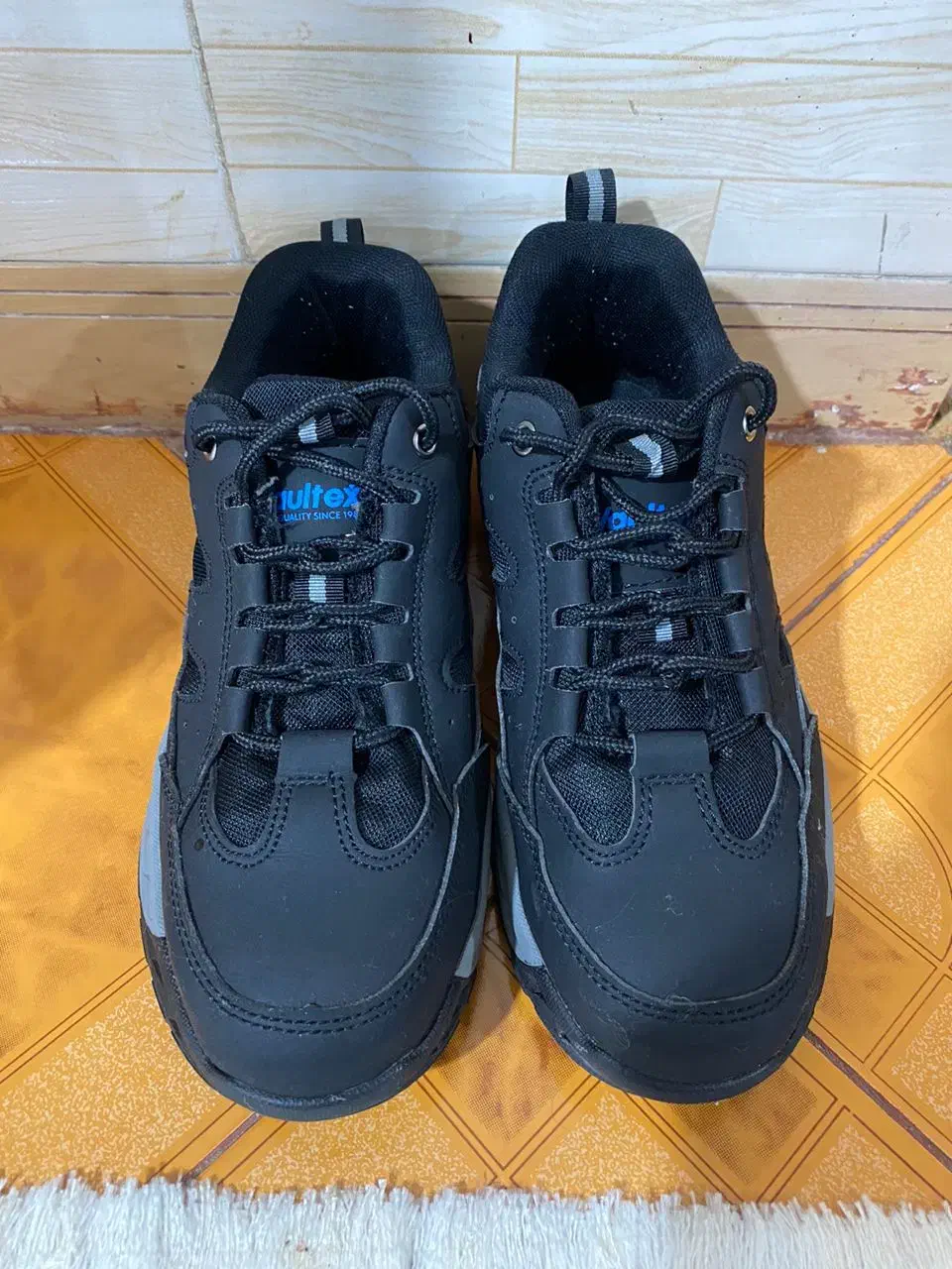 کفش ایمنی کار|کیف، کفش، کمربند|ماهدشت, |دیوار