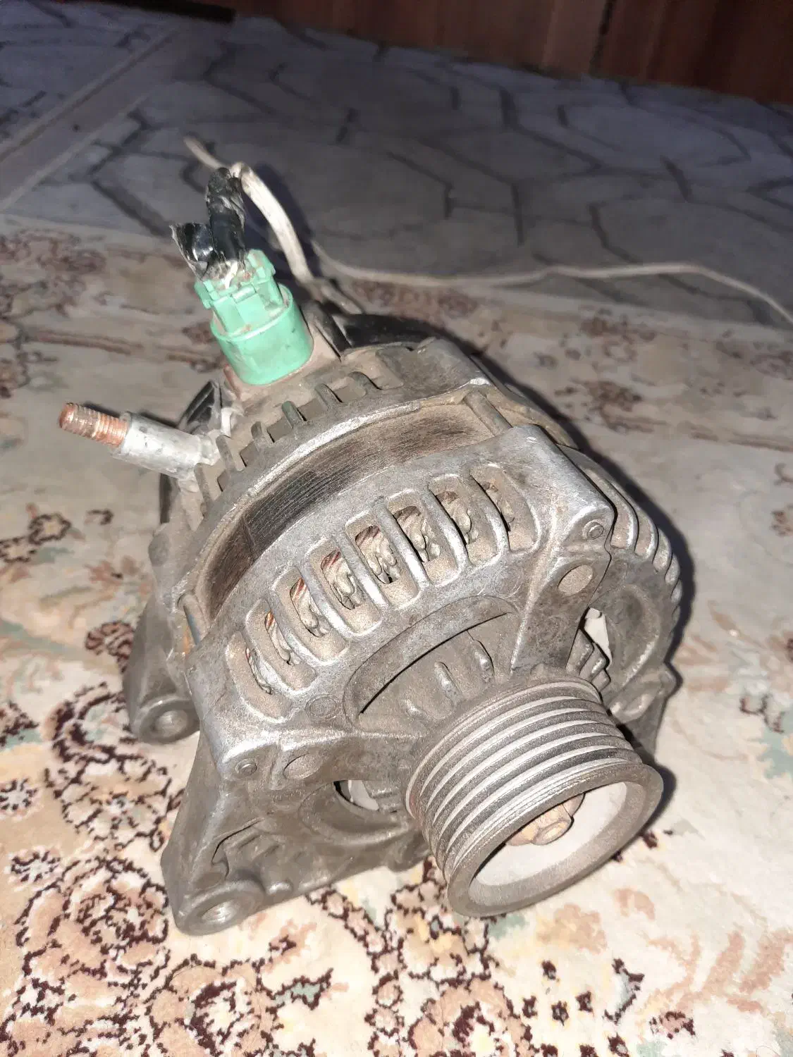 دینام تویوتایی ۱۲۰ آمپر|قطعات یدکی و لوازم جانبی|مشهد, جانباز|دیوار