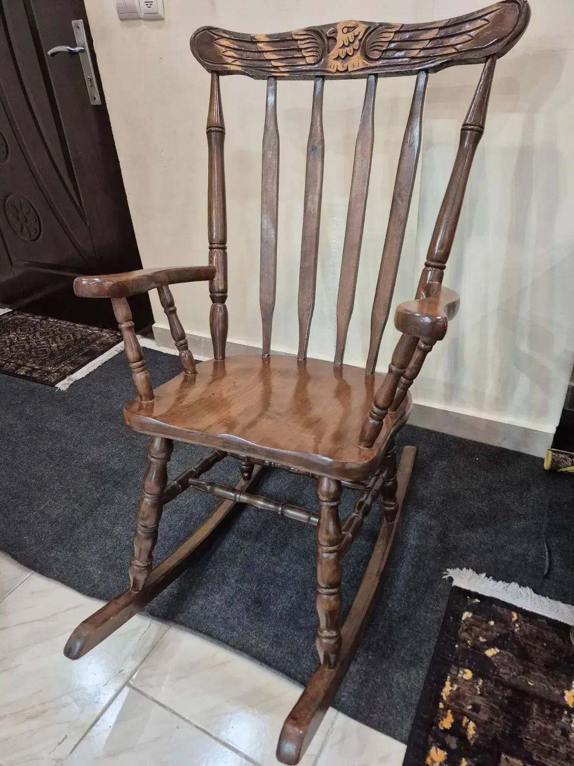 صندلی راک|صندلی و نیمکت|پرند, فاز ۶|دیوار