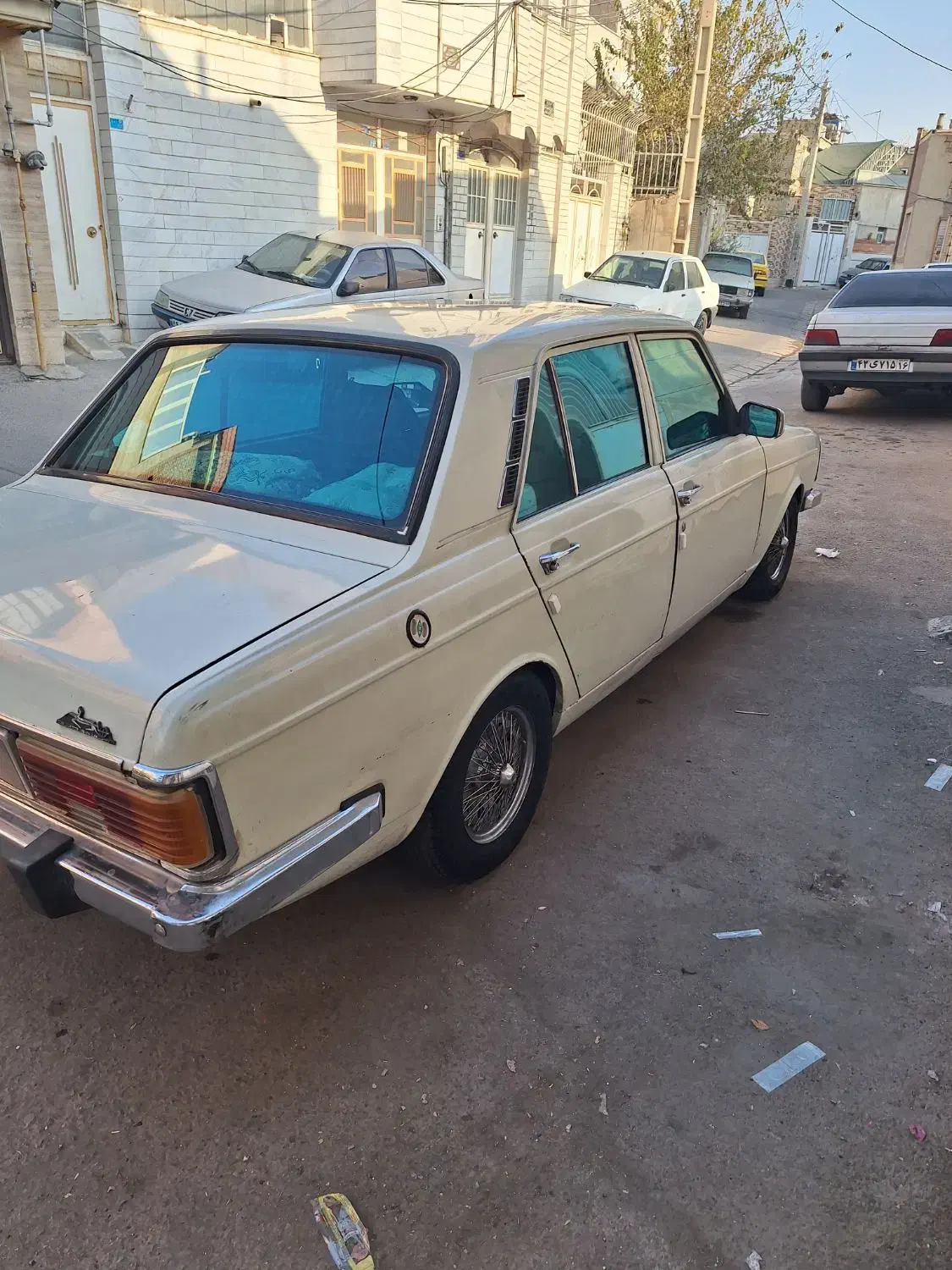 پیکان|خودرو سواری و وانت|قم, لسانی|دیوار