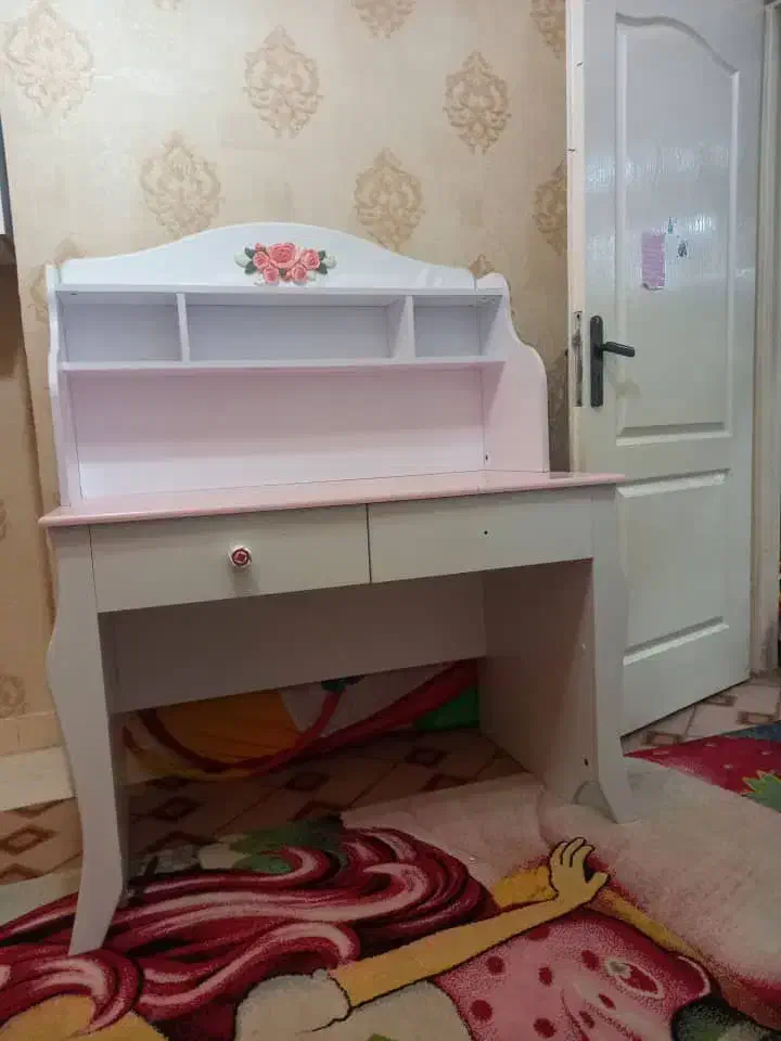 میز تحریر|میز تحریر و کامپیوتر|ایلام, |دیوار