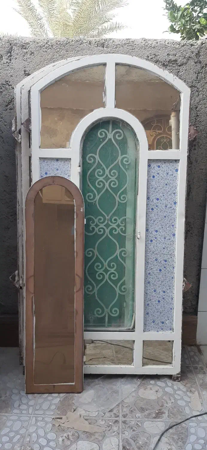 پنجره فلزی|مصالح و تجهیزات ساختمان|چغادک, |دیوار