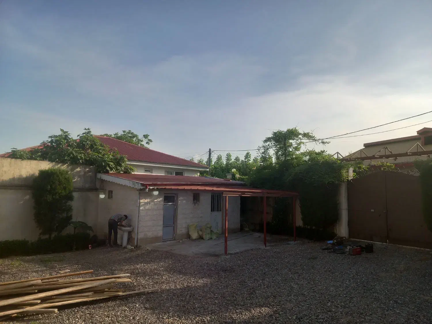 جوشکاری شیرازی|خدمات پیشه و مهارت|صومعه‌سرا, |دیوار