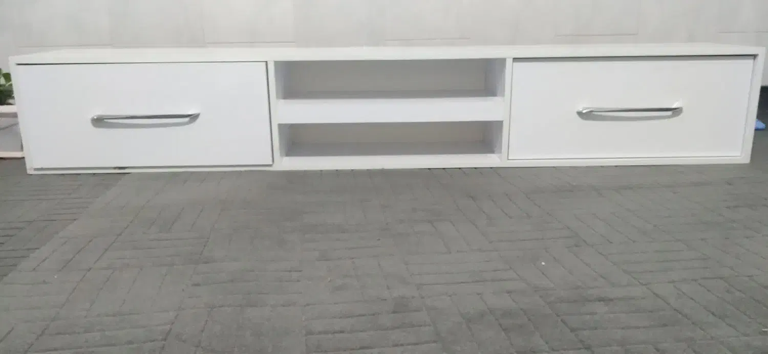 میزتلویزیون|میز تلویزیون|نیشابور, ده حلاج|دیوار