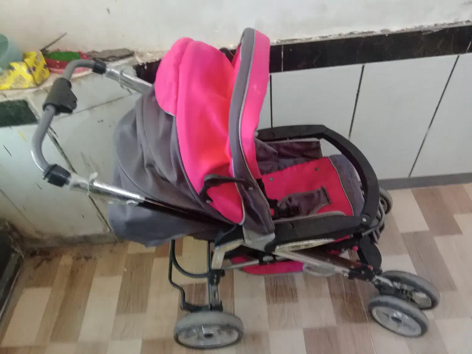 کالسکه خارجی سالم|کالسکه و لوازم جانبی|اسدآباد, |دیوار