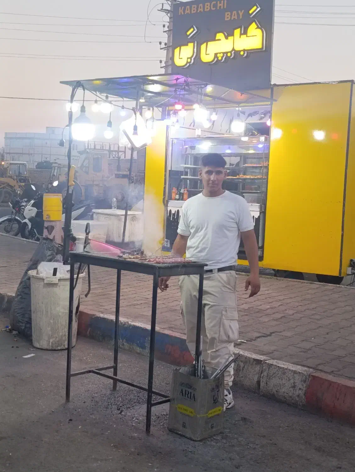 کانکس سیارکبابی فلکه حاجقلیزاده|کافیشاپ و رستوران|خوی, |دیوار