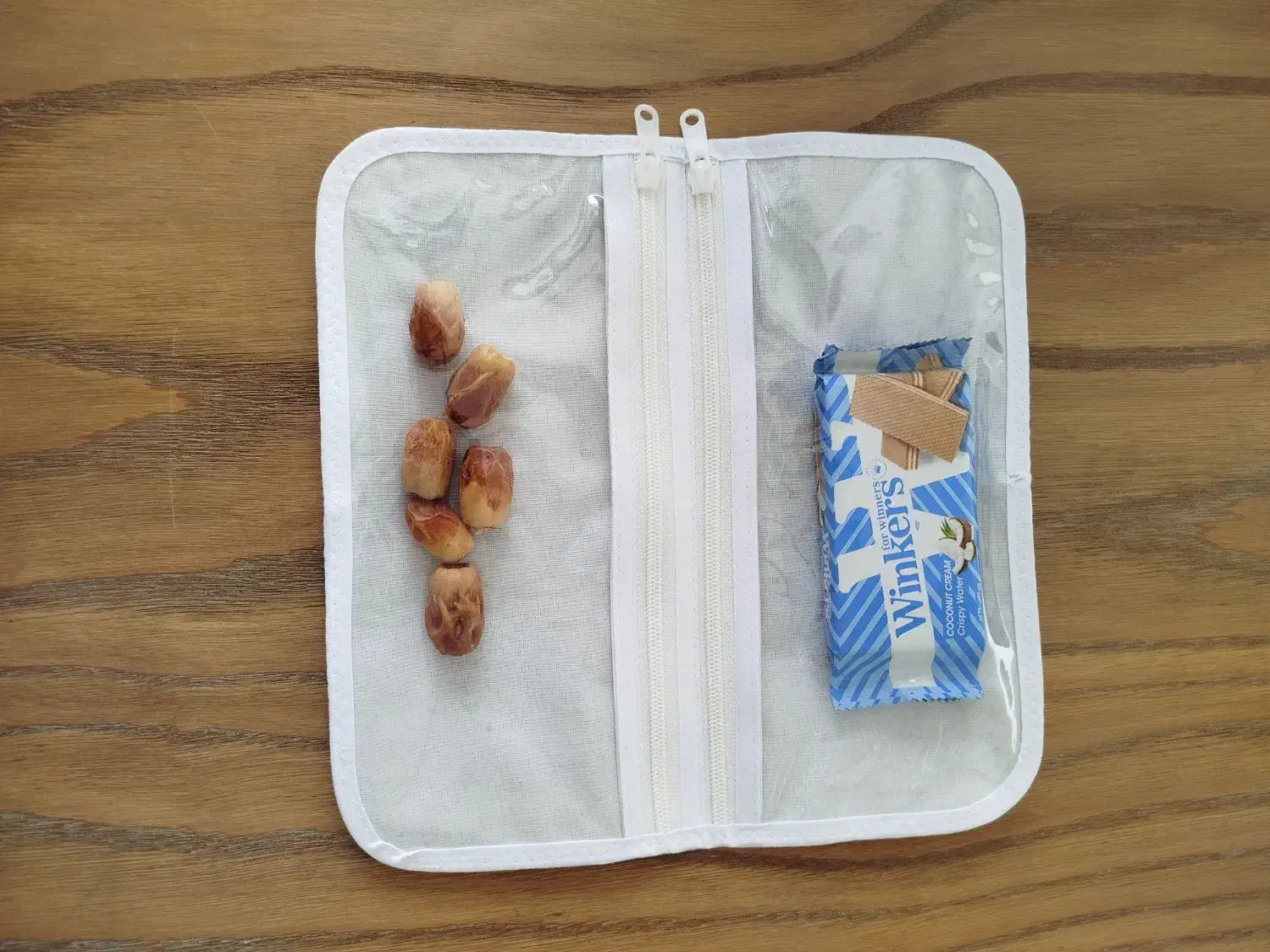 سفره وکیسه نان و نمگیر وکیف لقمه و...|سفره، حوله، دستمال آشپزخانه|بیرجند, |دیوار