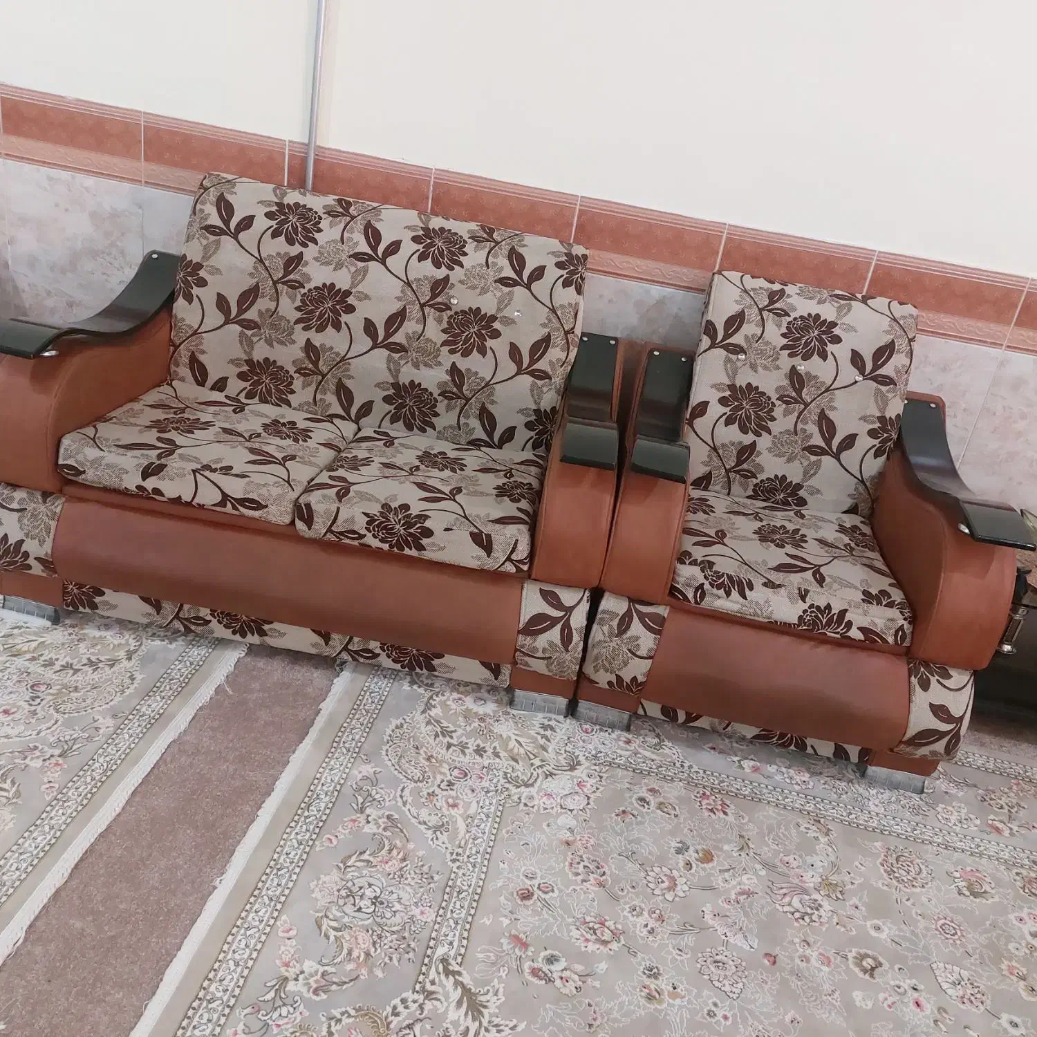 مبل شیک ۷نفره|مبلمان خانگی و میز عسلی|چناران, |دیوار