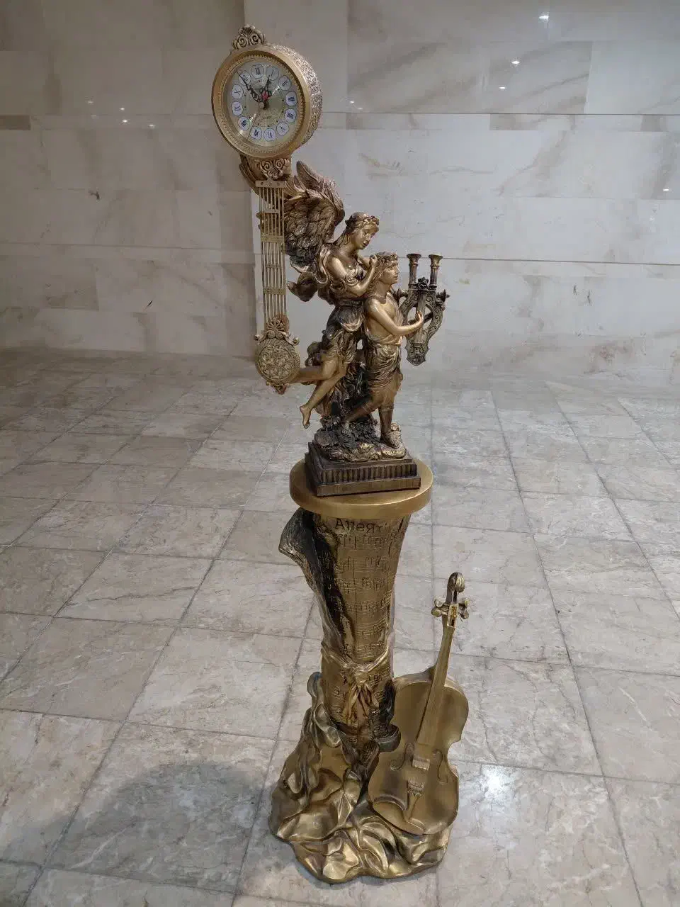 گلدان و ساعت کنار سالنی|صنایع دستی و سایر لوازم تزئینی|مشهد, چهنو|دیوار