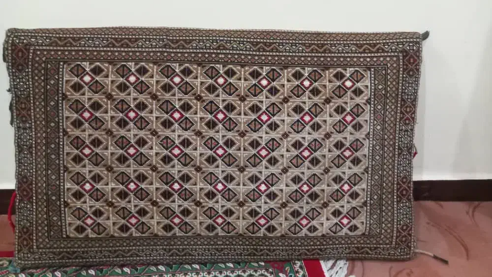 پشتی دست دوم|پشتی|اهواز, کمپلو شمالی|دیوار