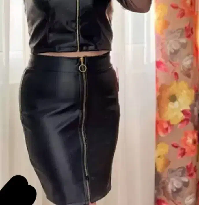 کت دامن چرم مجلسی نو|لباس|اردبیل, |دیوار