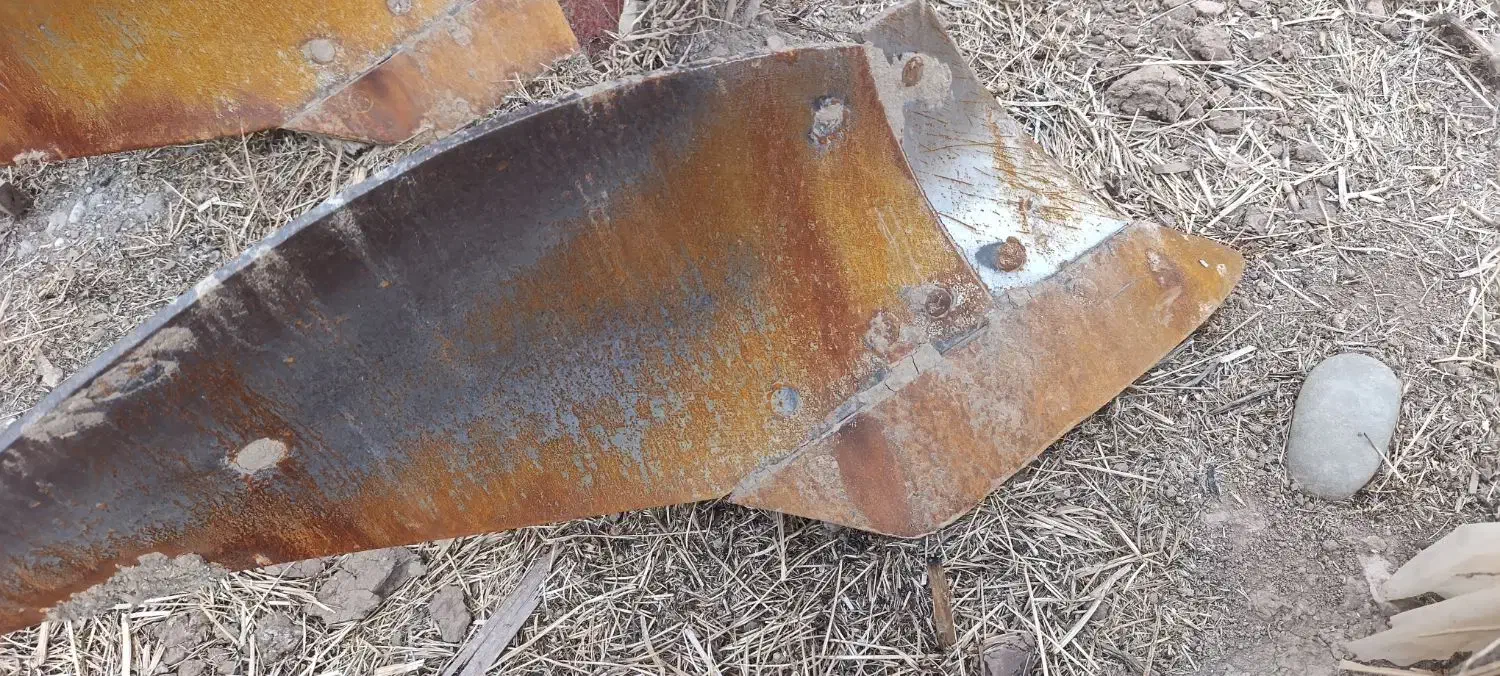 گاوآهن چهارخیش|ماشین‌آلات صنعتی|پلدختر, |دیوار