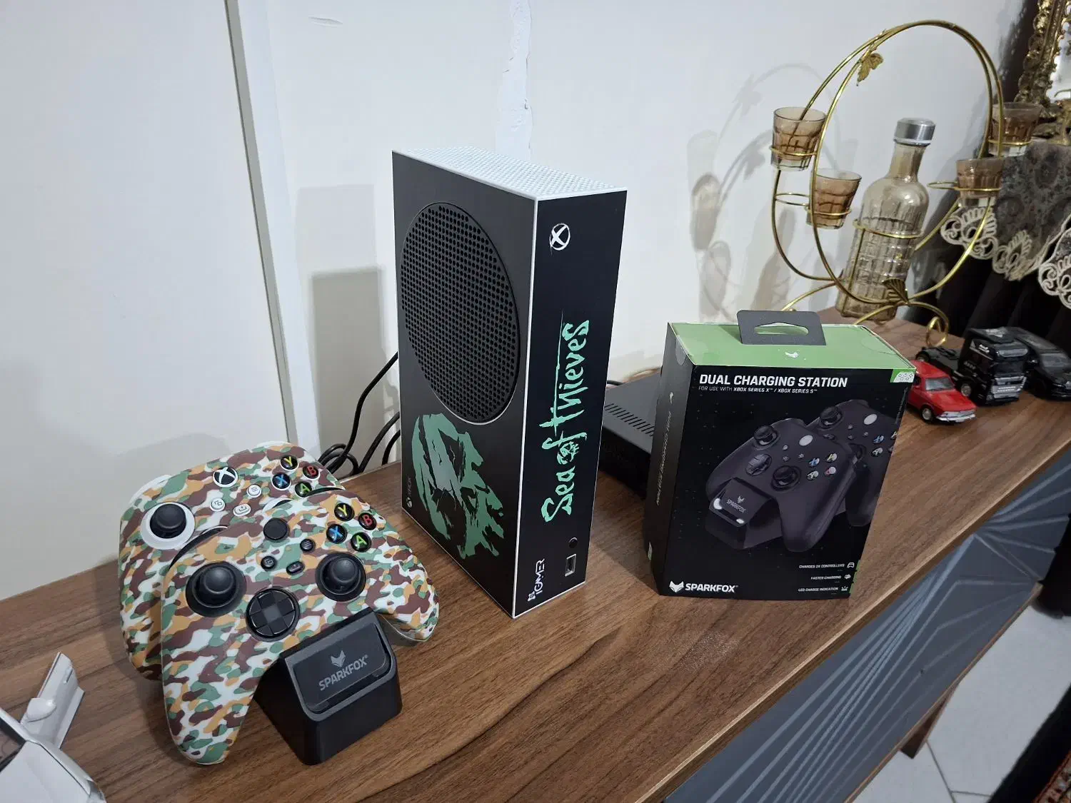 دو دسته درحد آکبند با شارژر xbox series S|کنسول، بازی ویدئویی و آنلاین|کرج, باغستان|دیوار