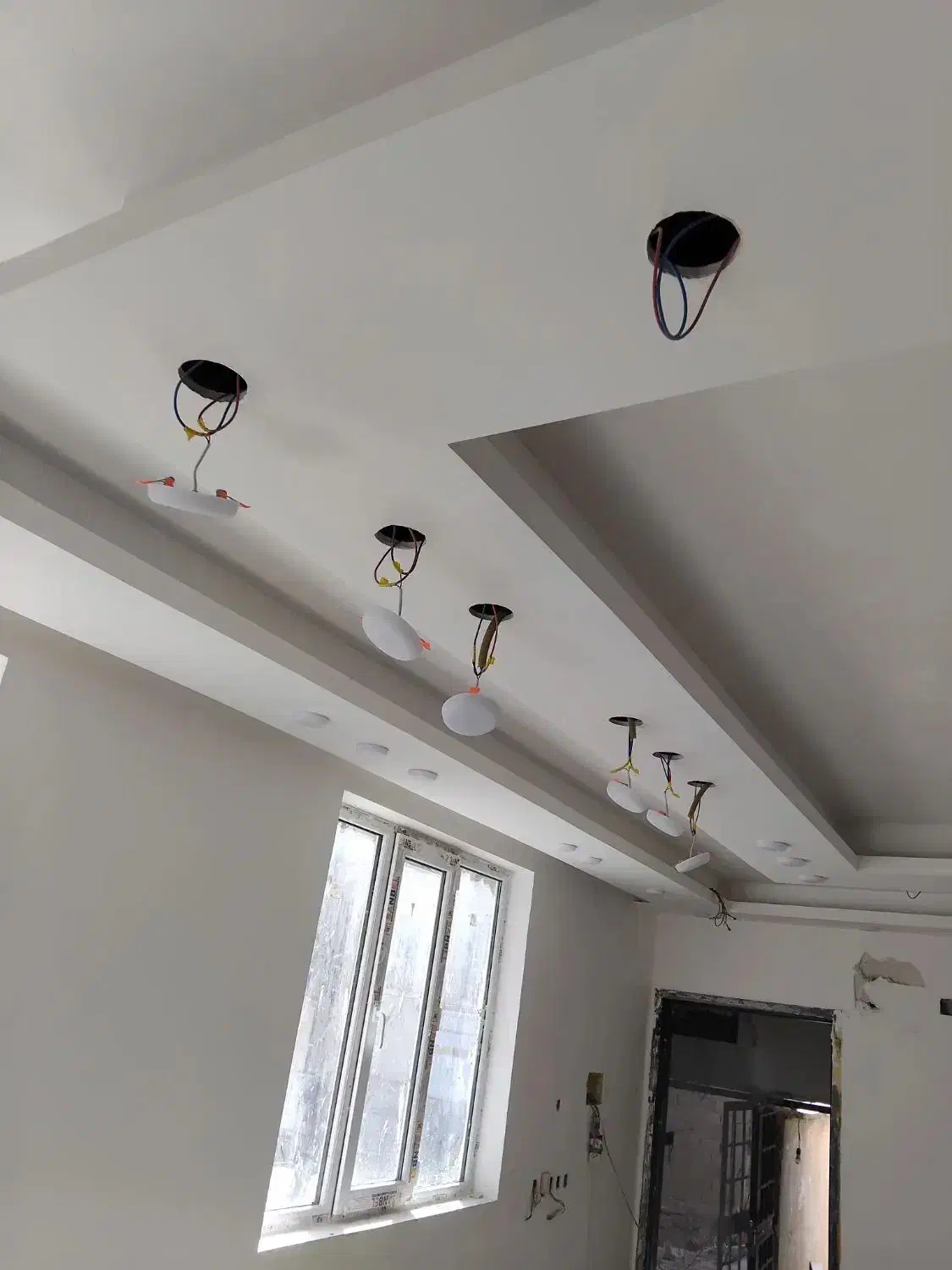 کلیه خدمات زیر پذیرفته می شود .برقکاری تعمیرات.جوش|خدمات پیشه و مهارت|محمدیه-قزوین, |دیوار