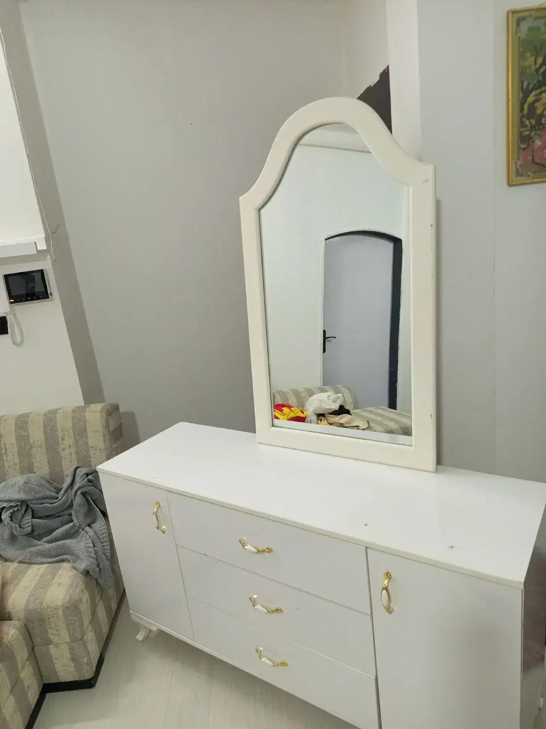 کنسول و آینه|مبلمان خانگی و میز عسلی|مشهد, چهارچشمه|دیوار