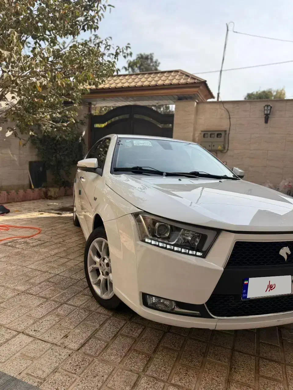 دنا پلاس توربو اتومات 1403درحد کم کار|خودرو سواری و وانت|هشتگرد, شهرک بعثت|دیوار