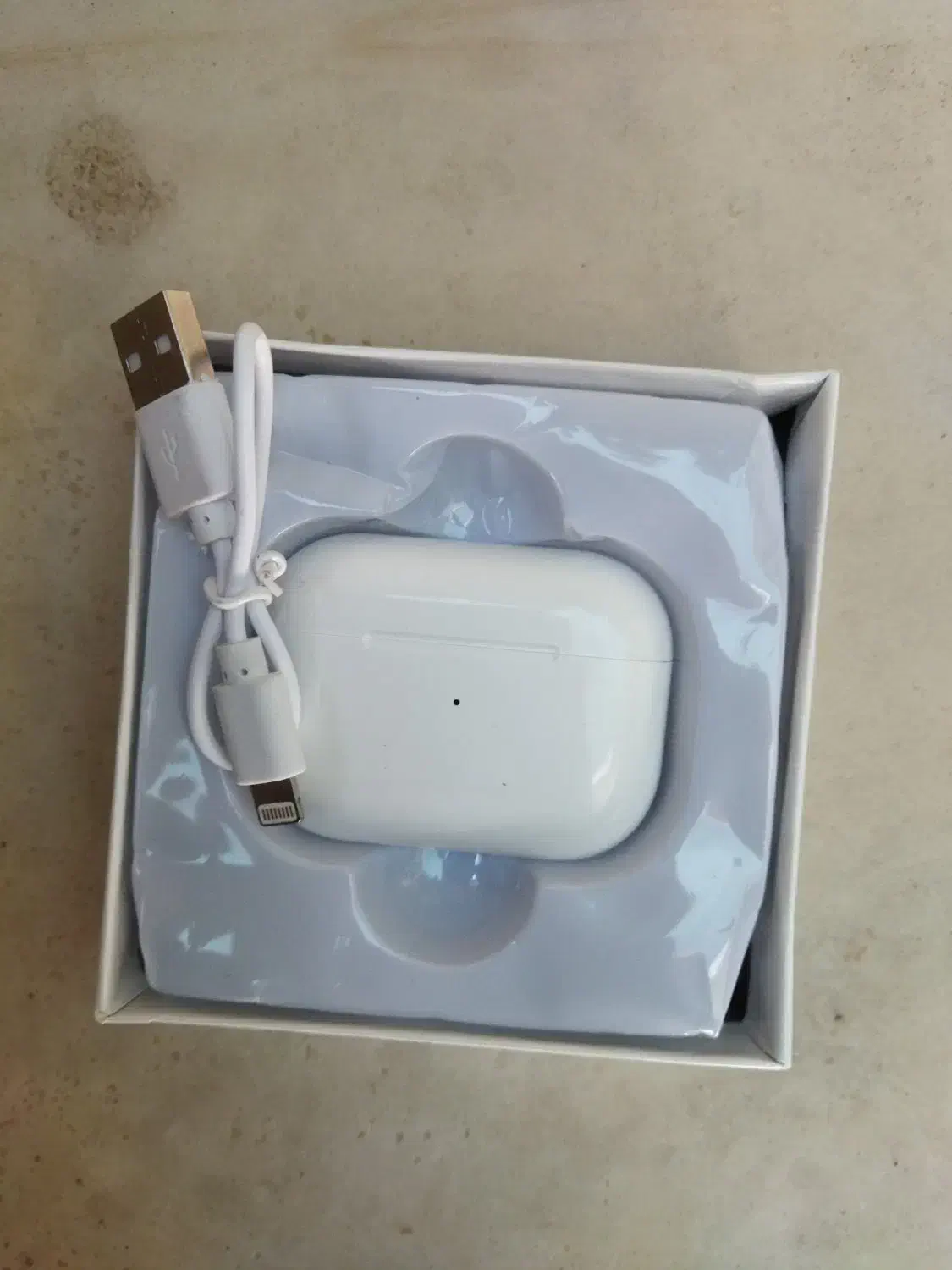 هندزفری|لوازم جانبی موبایل و تبلت|آران و بیدگل, |دیوار