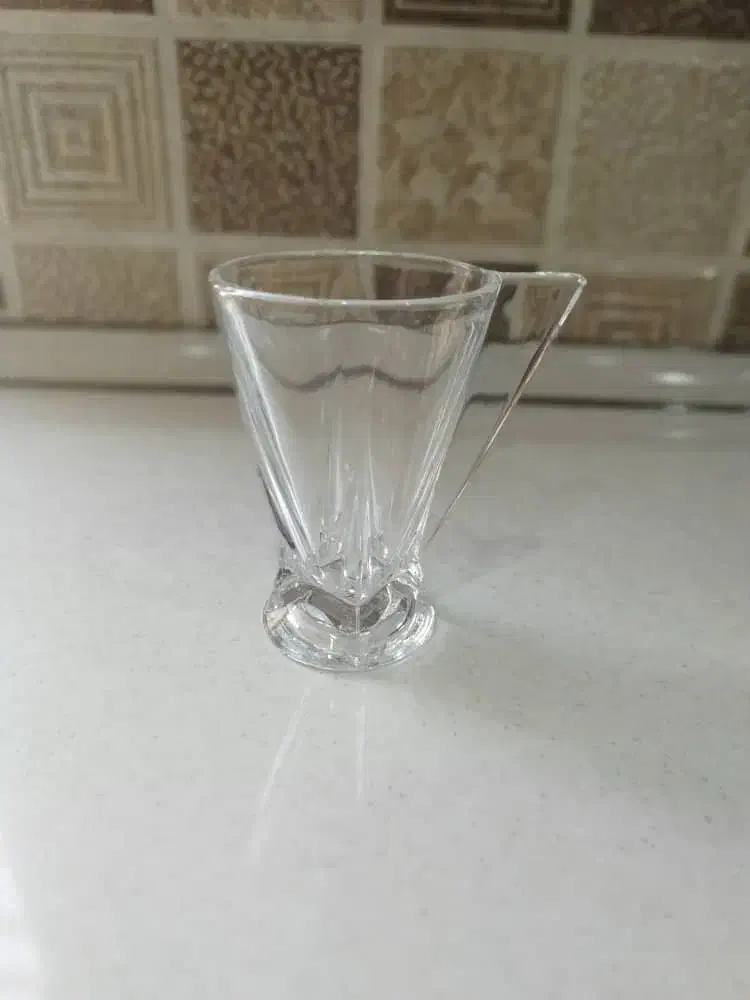 تعدادی ظروف کریستال|ظروف سرو و پذیرایی|اسلامشهر, شهرک سعیدیه|دیوار